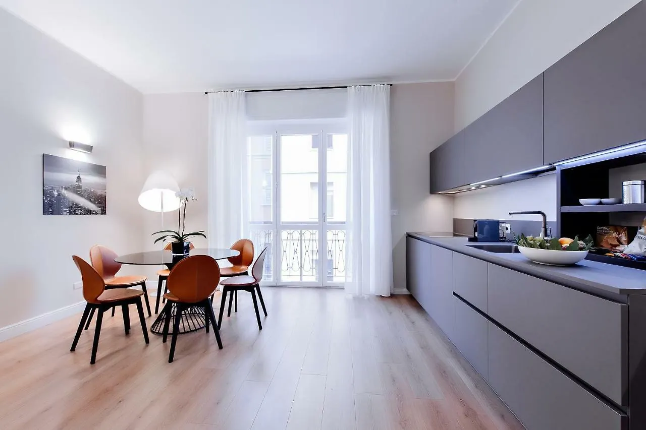 Milano Manzoni Clc Apartments Италия